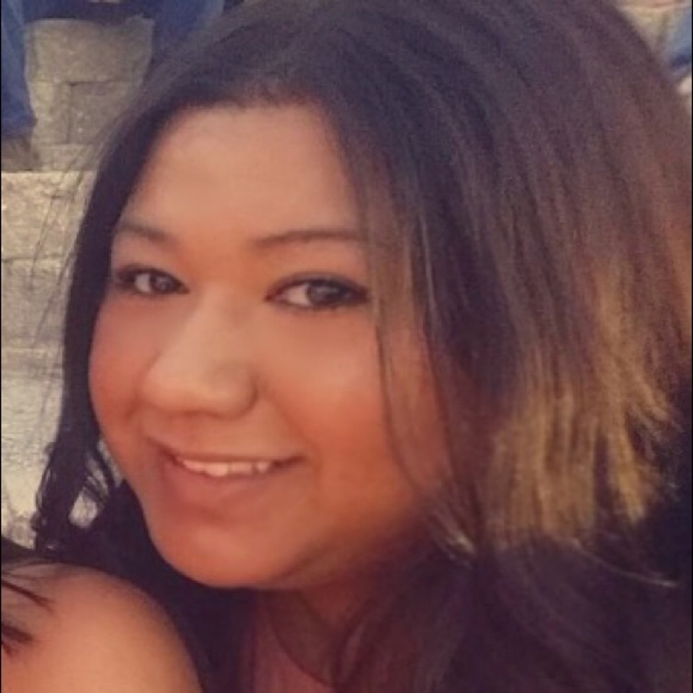 Meet your Posher, Elena